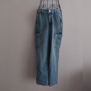 GAP Cargo Jeans